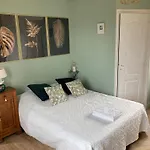 Les D'hotes Le Val D'honfleur Bed and breakfast 3*