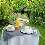 Bed and breakfast Les D'hotes Le Val D'honfleur