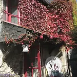 Les D'hotes Le Val D'honfleur Bed and breakfast