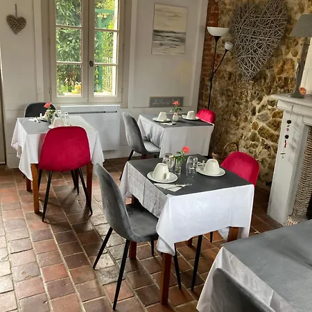 Les D'hotes Le Val D'honfleur 3*