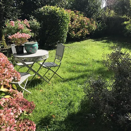 Les D'hotes Le Val D'honfleur Bed & Breakfast *