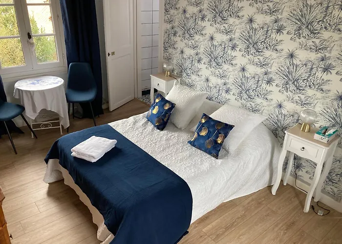 Les D'hotes Le Val D'honfleur Bed & Breakfast